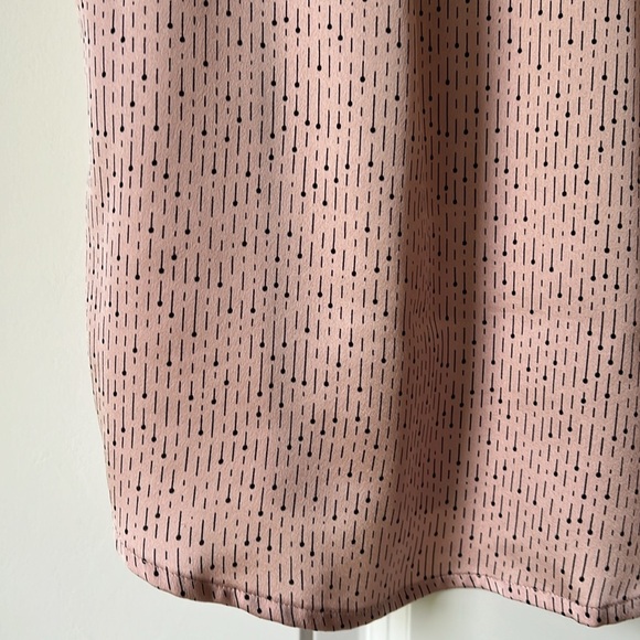 Ann Taylor Factory sleeveless top - Picture 2 of 5